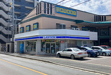 ローソン福岡若宮五丁目店